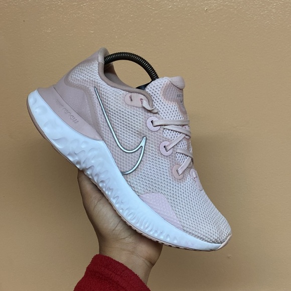 Nike Renew Run “Barely Rose” - Picture 8 of 17